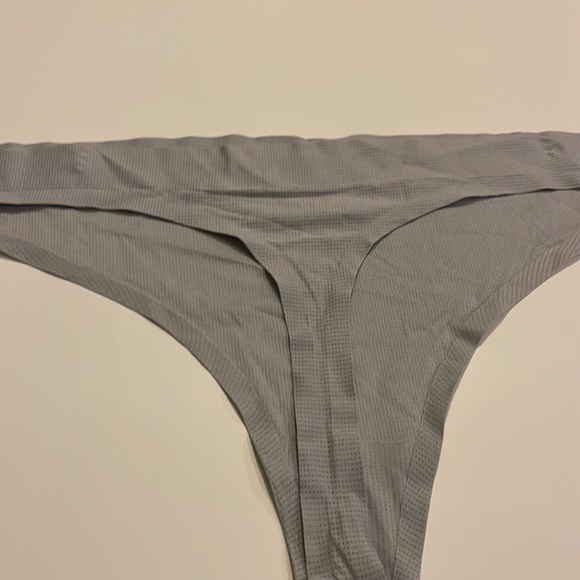 Ideology Silver Ice Sport Mesh Thong NWT Size XXL - Picture 5 of 5